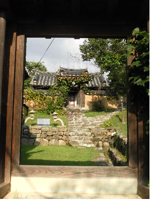 유교적 엄격함과 개방감이 동시에