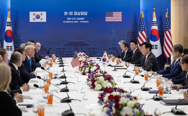 지난 29일 이재명 대통령과 도널드 트럼프 미국 대통령이 29일 경북 경주박물관에서 열린 한미 정상회담을 진행했다. (사진=대통령실)